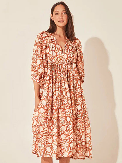Gracefully Styled Dress for Any Occasion