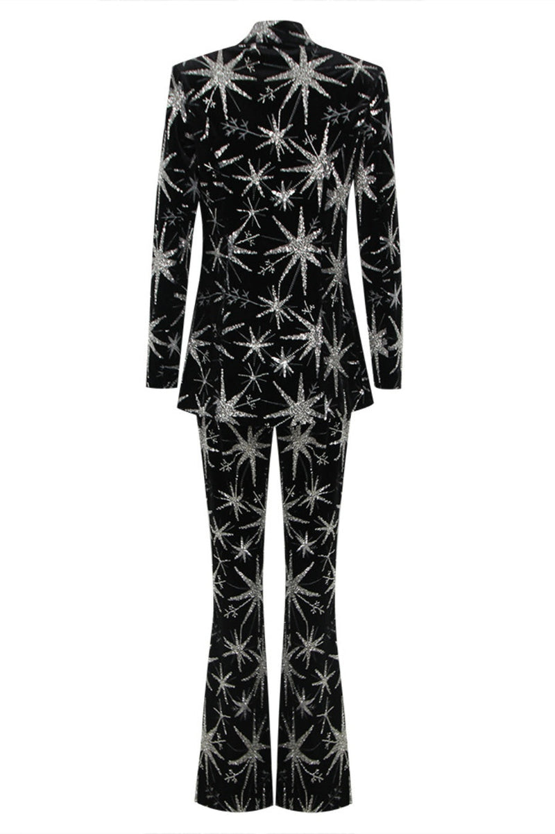 Well Tailored Garment with a Graceful Silhouette