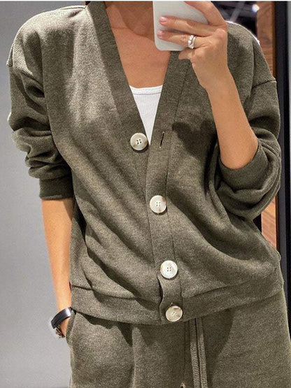 Well Tailored Jacket with a Graceful Silhouette