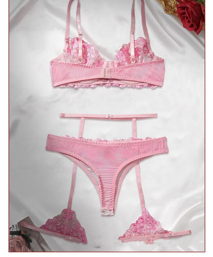 Gracefully Styled Garment for Any Occasion
