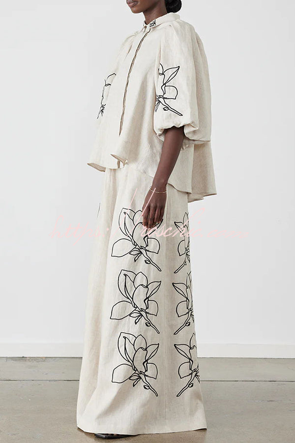 Effortlessly Elegant Garment with a Timeless Design