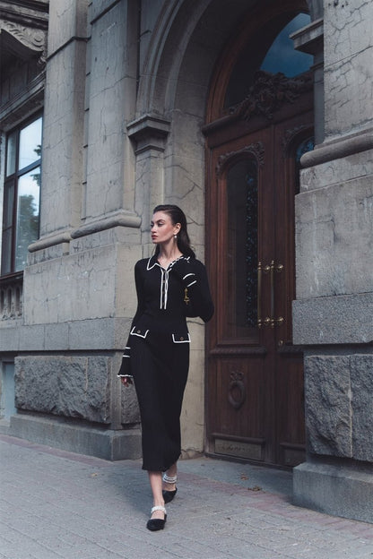 Well Tailored Dress with a Graceful Silhouette