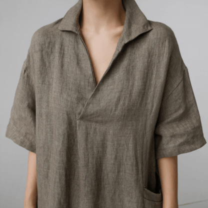 Effortlessly Elegant Blouse with a Timeless Design