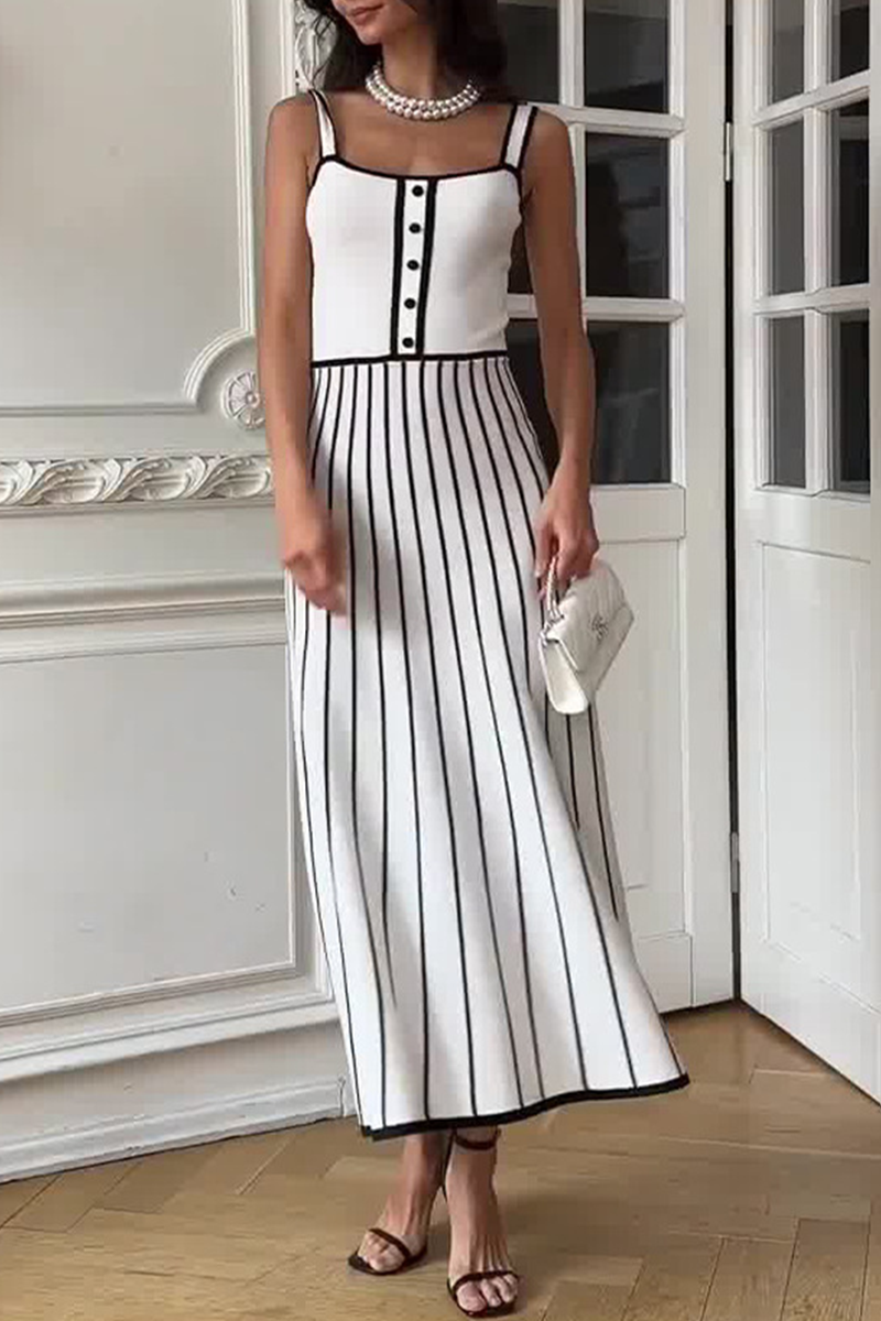 Sophisticated Dress with a Clean Classic Look