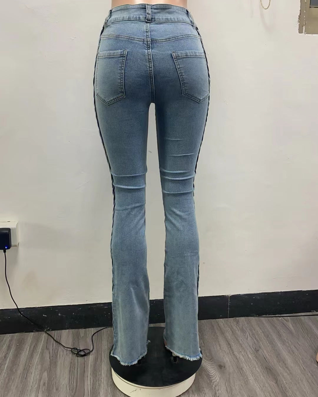 Well Tailored Pants with a Graceful Silhouette