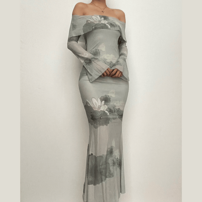 Gracefully Styled Dress for Any Occasion