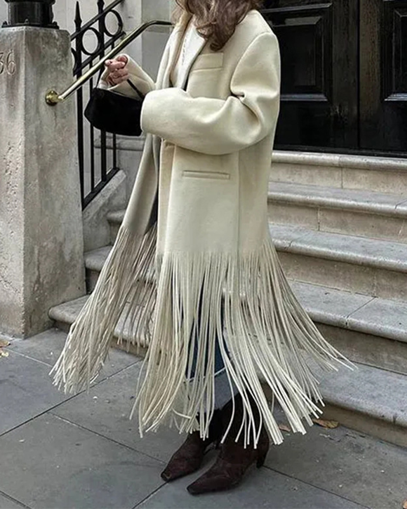 Gracefully Styled Coat for Any Occasion