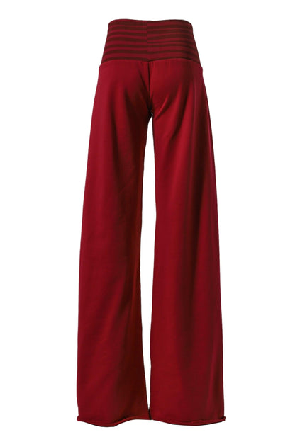 Beautifully Crafted Pants in a Classic Style