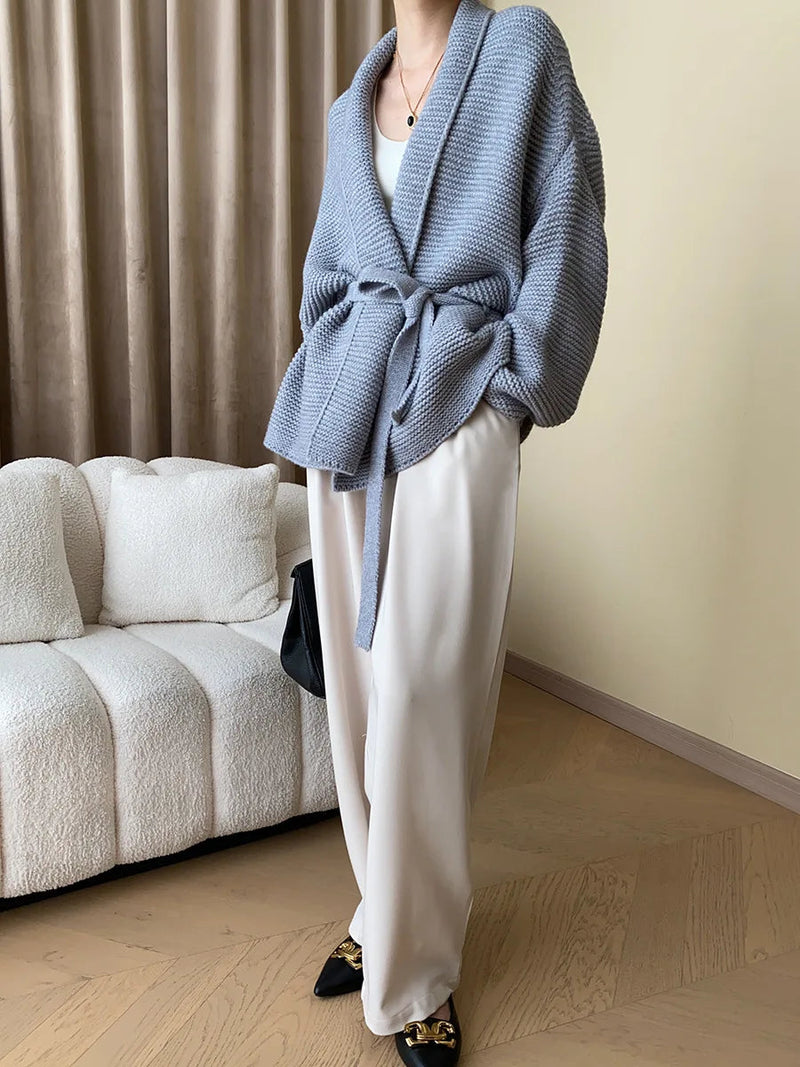 Classic Vintage & Enduringly Stylish Cardigan