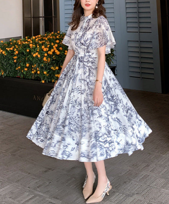 Gracefully Styled Dress for Any Occasion