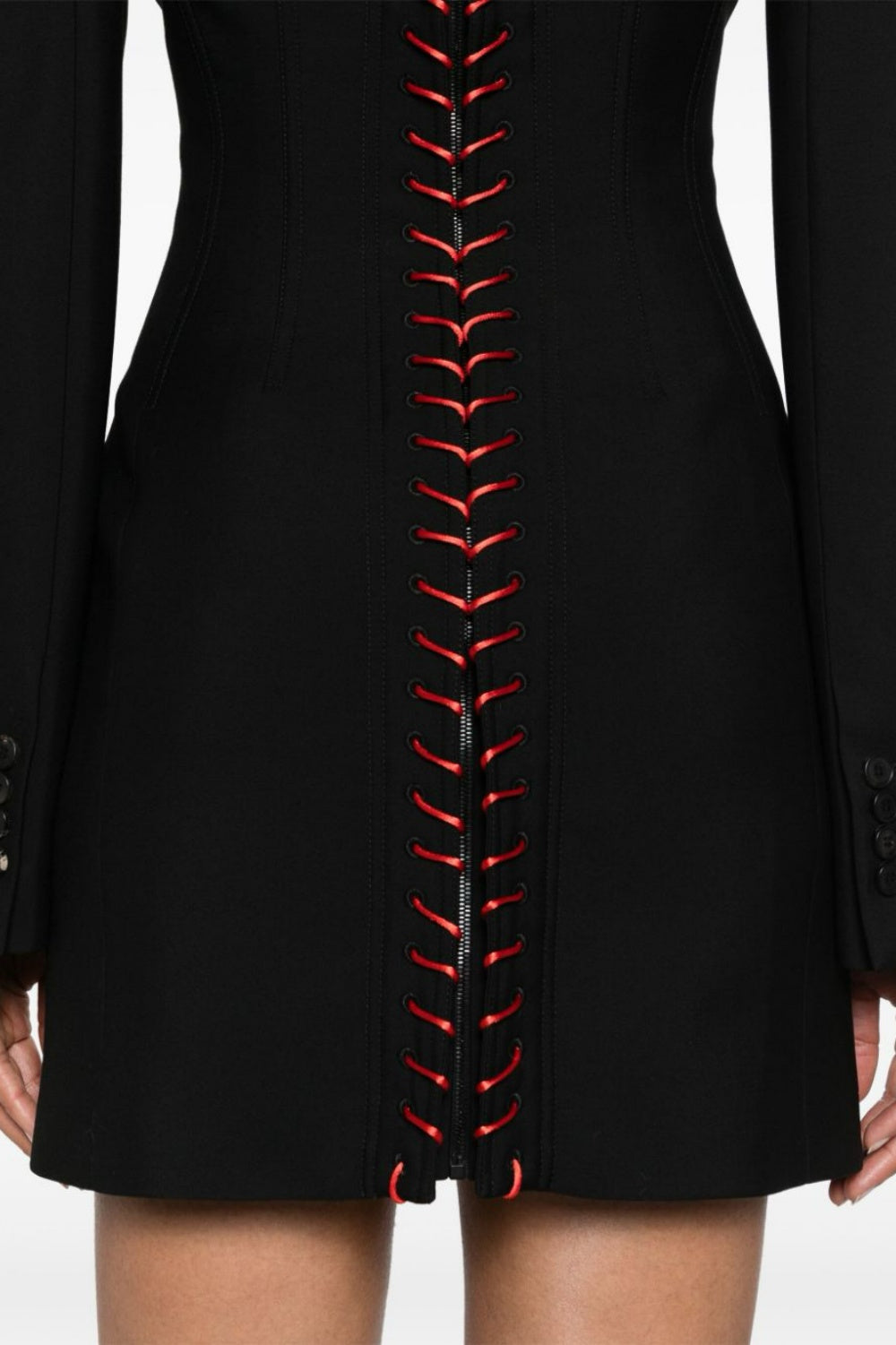Beautifully Finished Dress in a Timeless Design