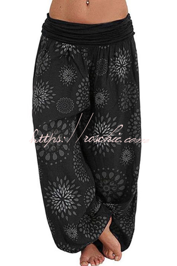 Elegantly Styled Pants for Everyday Wear