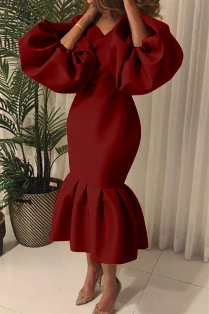 Gracefully Styled Dress for Any Occasion