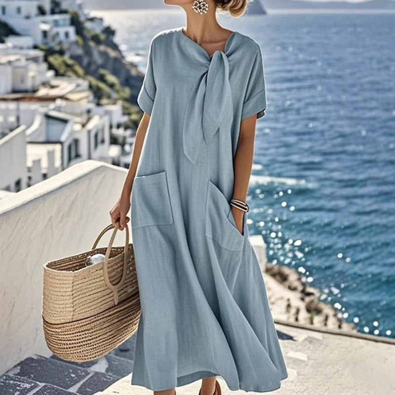 Effortlessly Elegant Dress with a Timeless Design