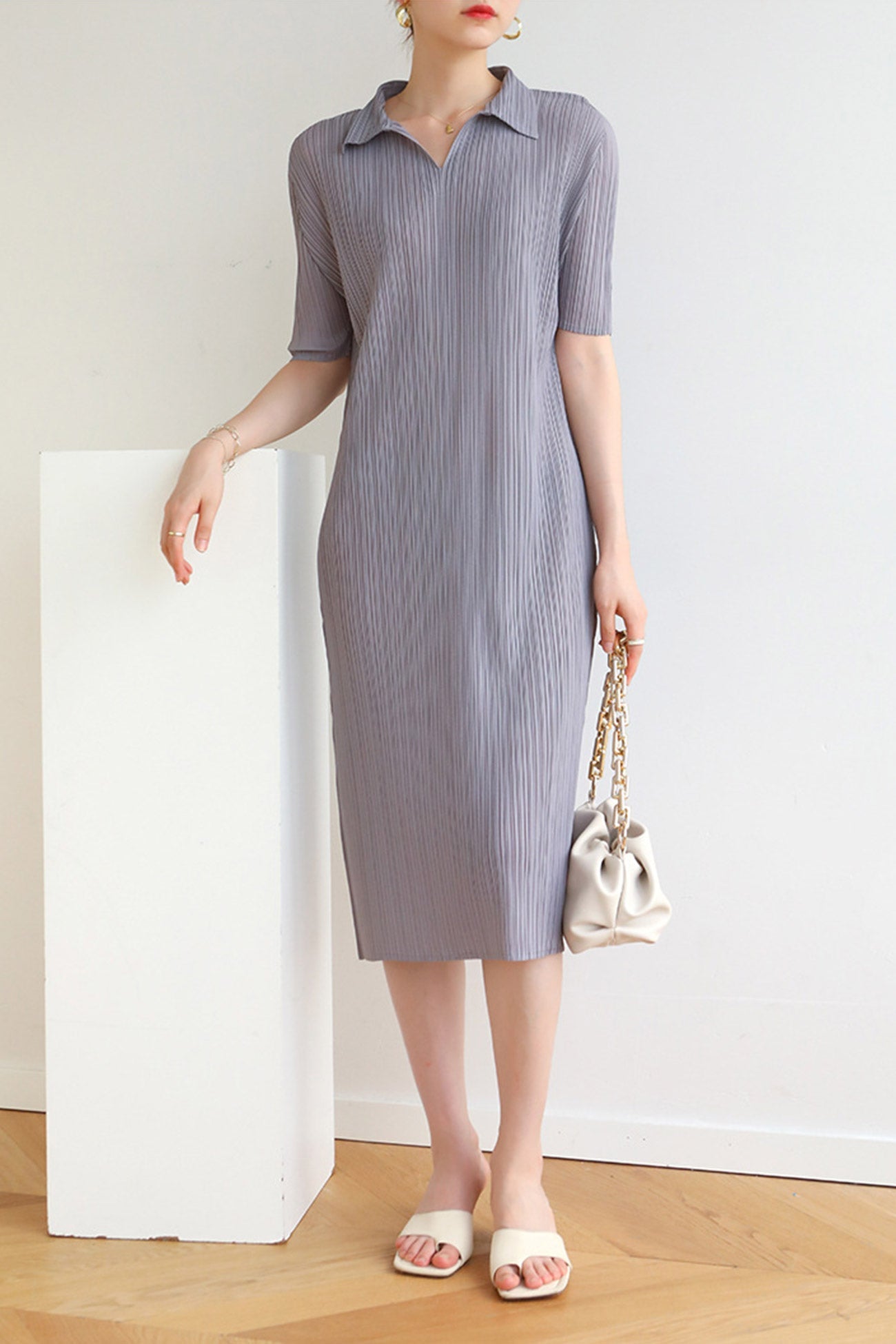 Sophisticated Dress with a Clean Classic Look