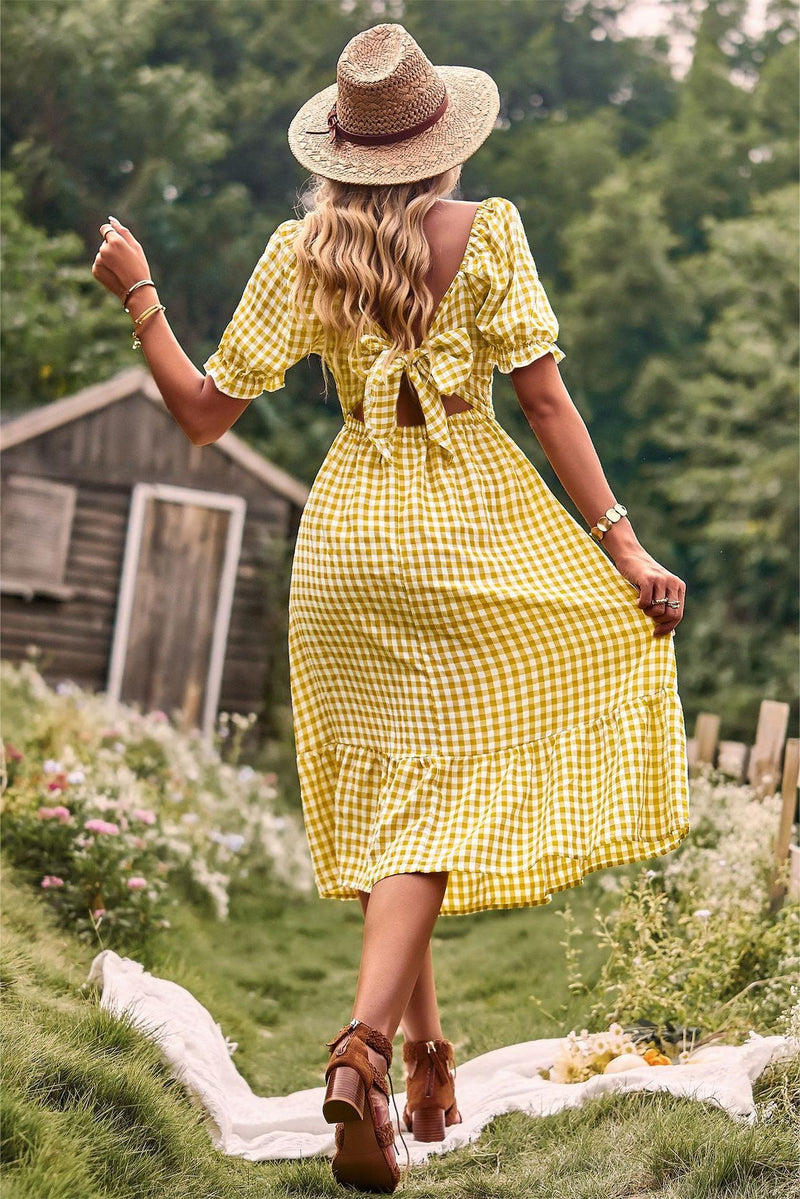 A Vintage Style Dress with Delicate Timeless Details