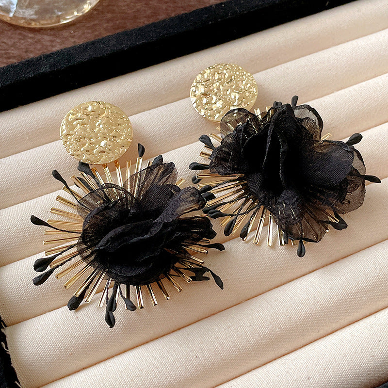 Beautiful Silver Earring with Unique Style