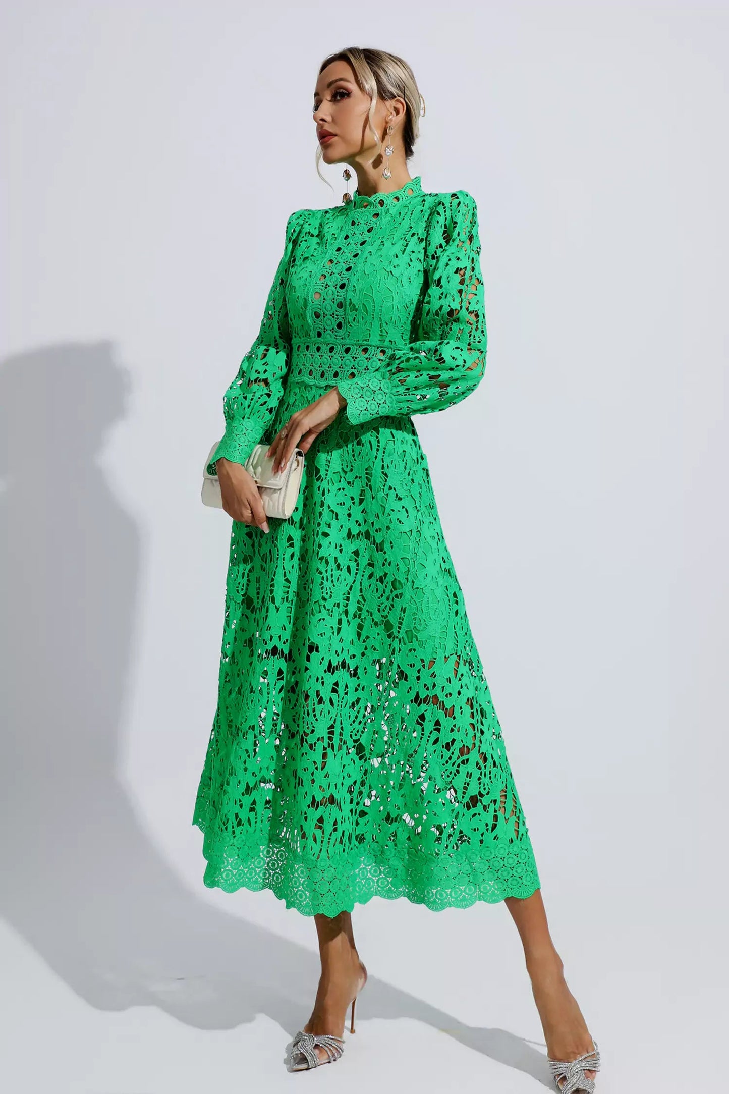 Classic Vintage Dress with a Flattering Fit