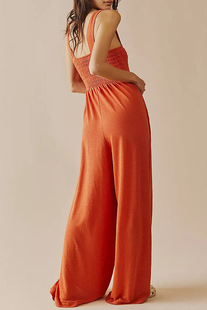 Sophisticated Garment with a Clean Classic Look