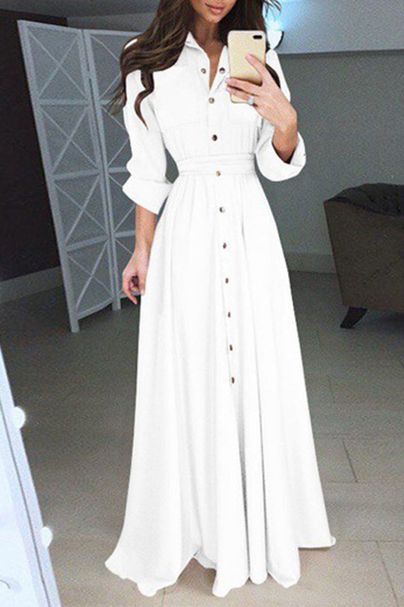 Well Tailored Dress with a Graceful Silhouette