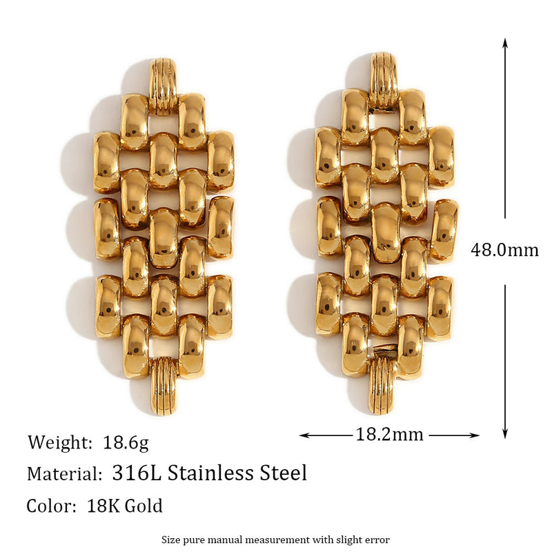 Romantic Earring for Special Moments