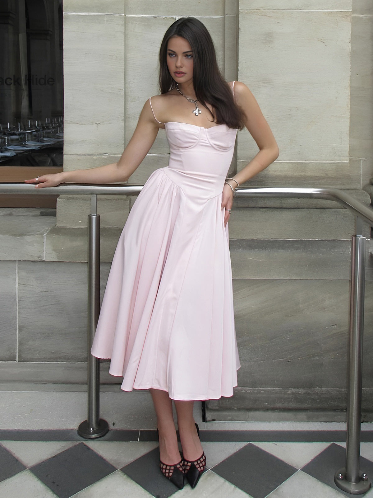 Polished Dress with an Effortless Classic Look