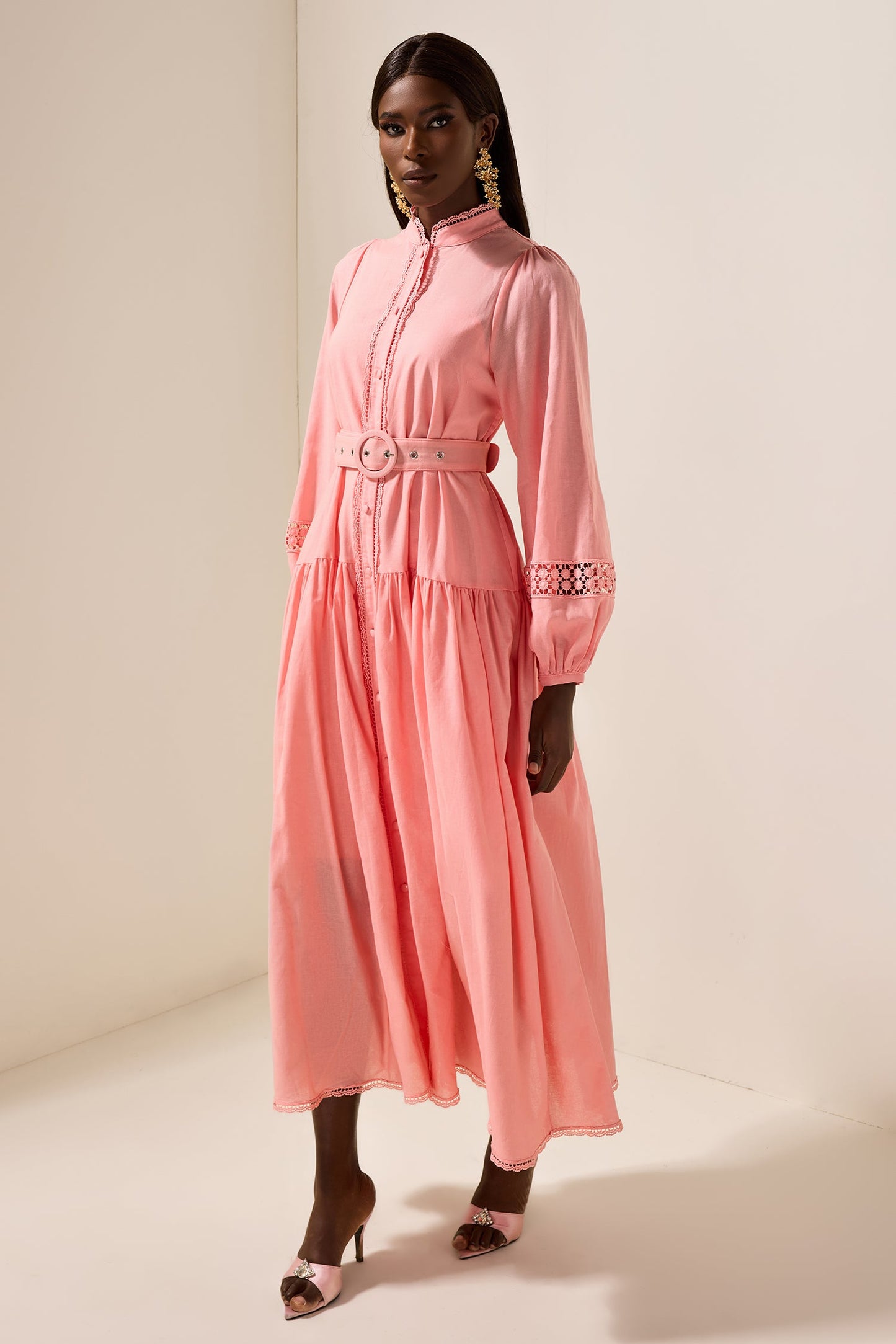 Beautifully Crafted Dress in a Classic Style