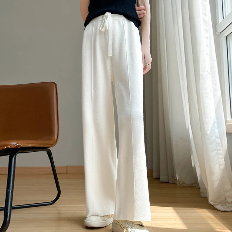 Sophisticated Pants with a Clean Classic Look