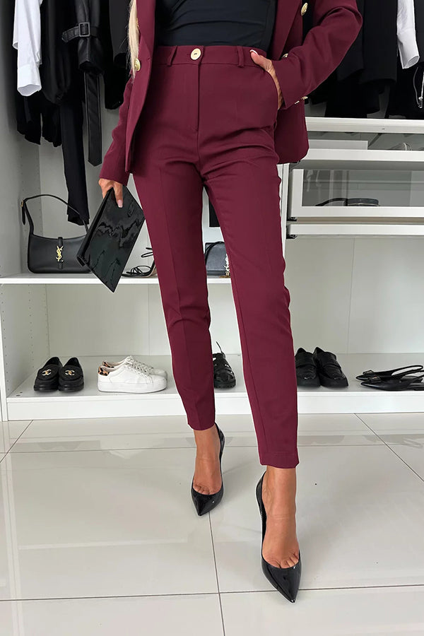 Well Tailored Pants with a Graceful Silhouette