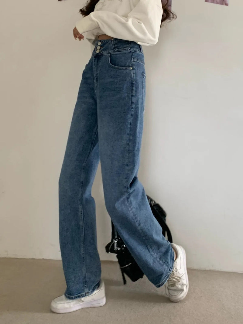 A Vintage Style Pants with Delicate Timeless Details