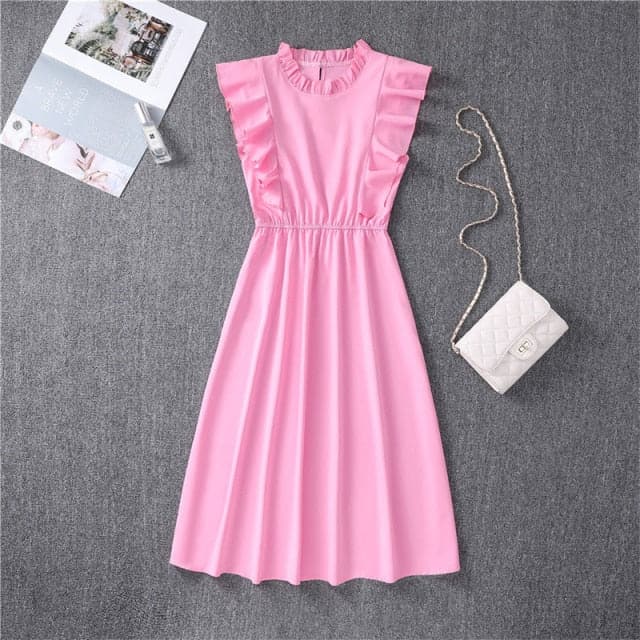 Beautifully Finished Dress in a Timeless Design