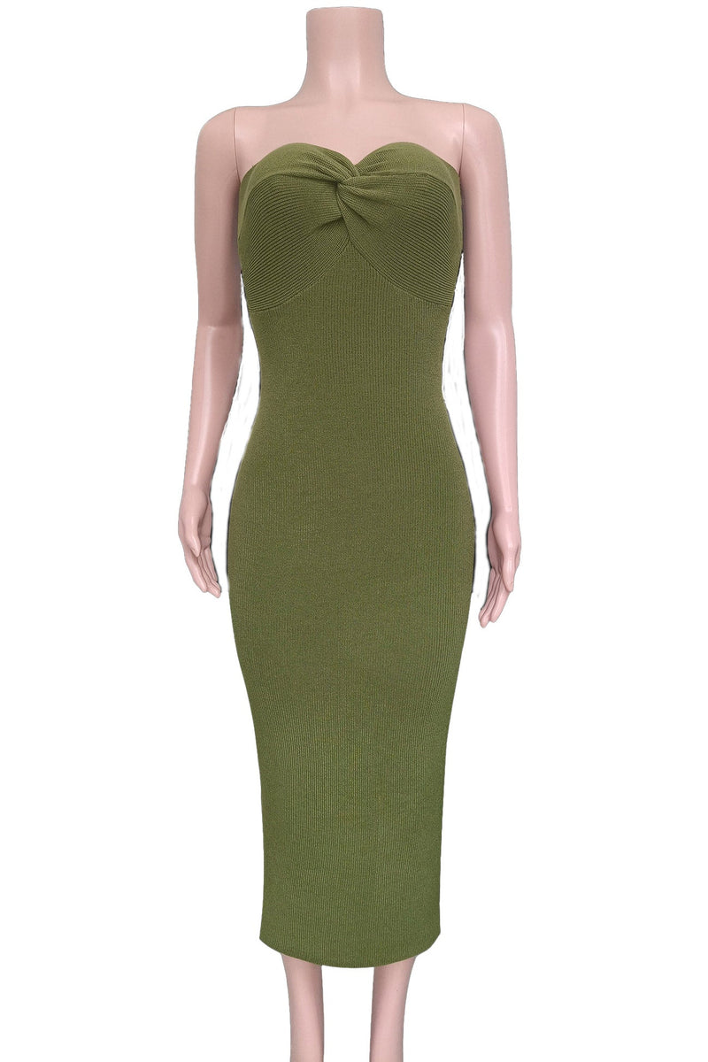 Sophisticated Dress with a Clean Classic Look