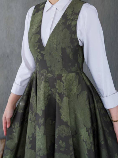 Elegantly Styled Dress for Everyday Wear