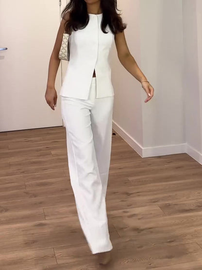Polished Pants with an Effortless Classic Look