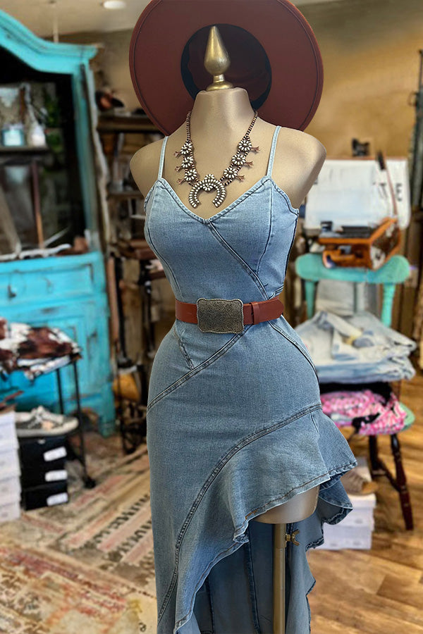 A Vintage Style Dress with Delicate Timeless Details