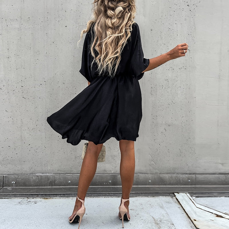 Classic Vintage & Enduringly Stylish Dress