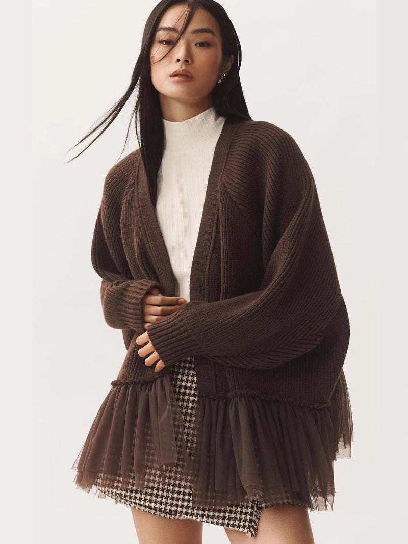 Effortlessly Elegant Cardigan with a Timeless Design