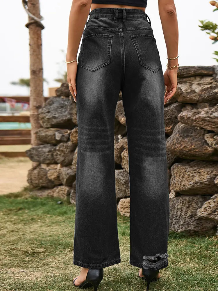 Sophisticated Pants with a Clean Classic Look