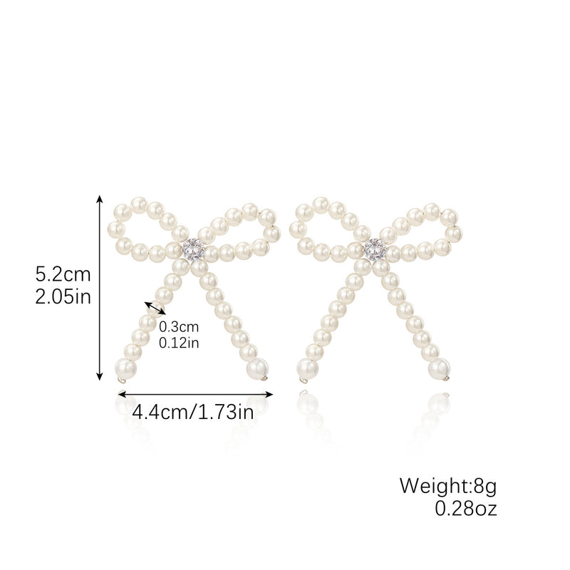 Charming Earring for Any Occasion