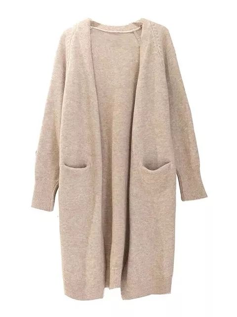 Effortlessly Elegant Cardigan with a Timeless Design