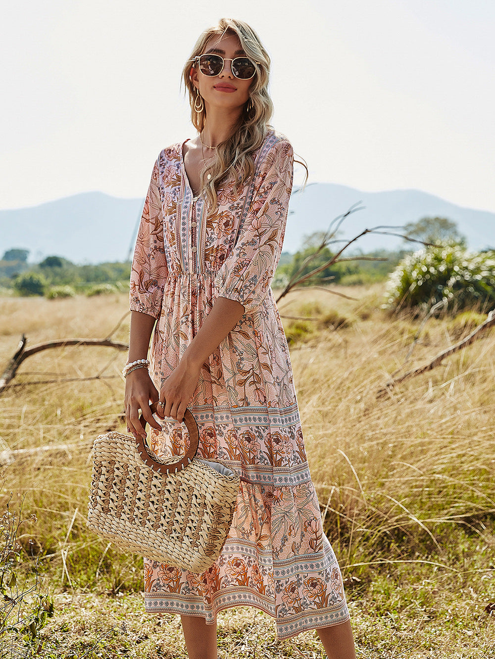 Classic Vintage & Enduringly Stylish Dress