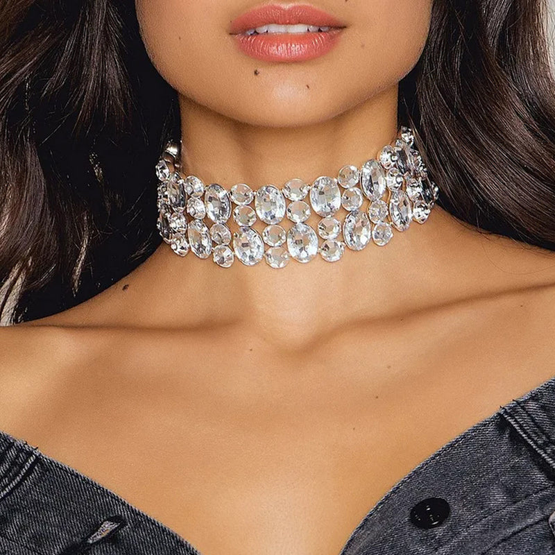 Stunning Necklace for Daily Wear