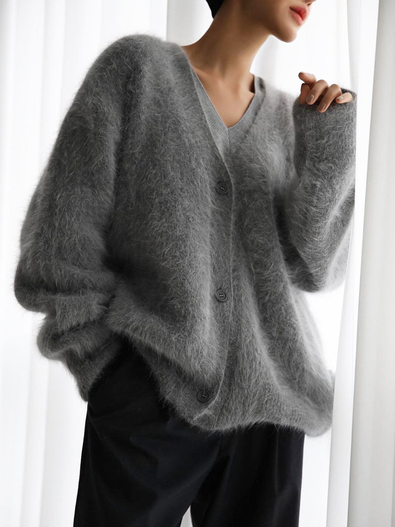 Beautifully Crafted Cardigan in a Classic Style
