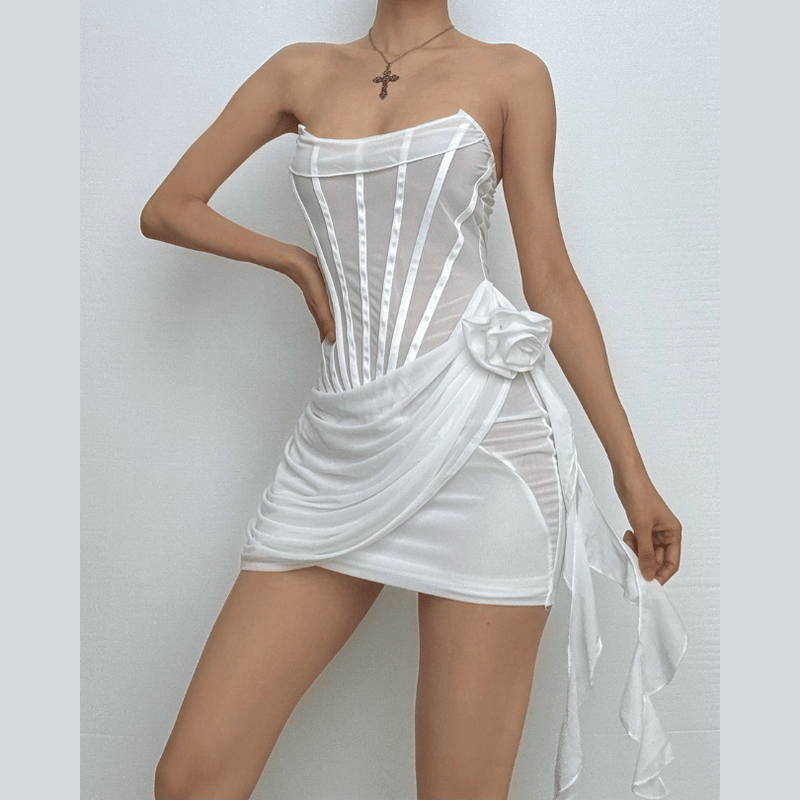 Polished Dress with an Effortless Classic Look