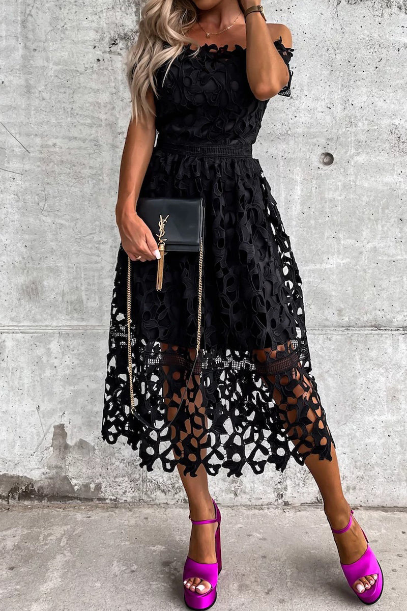 Sophisticated Dress with a Clean Classic Look