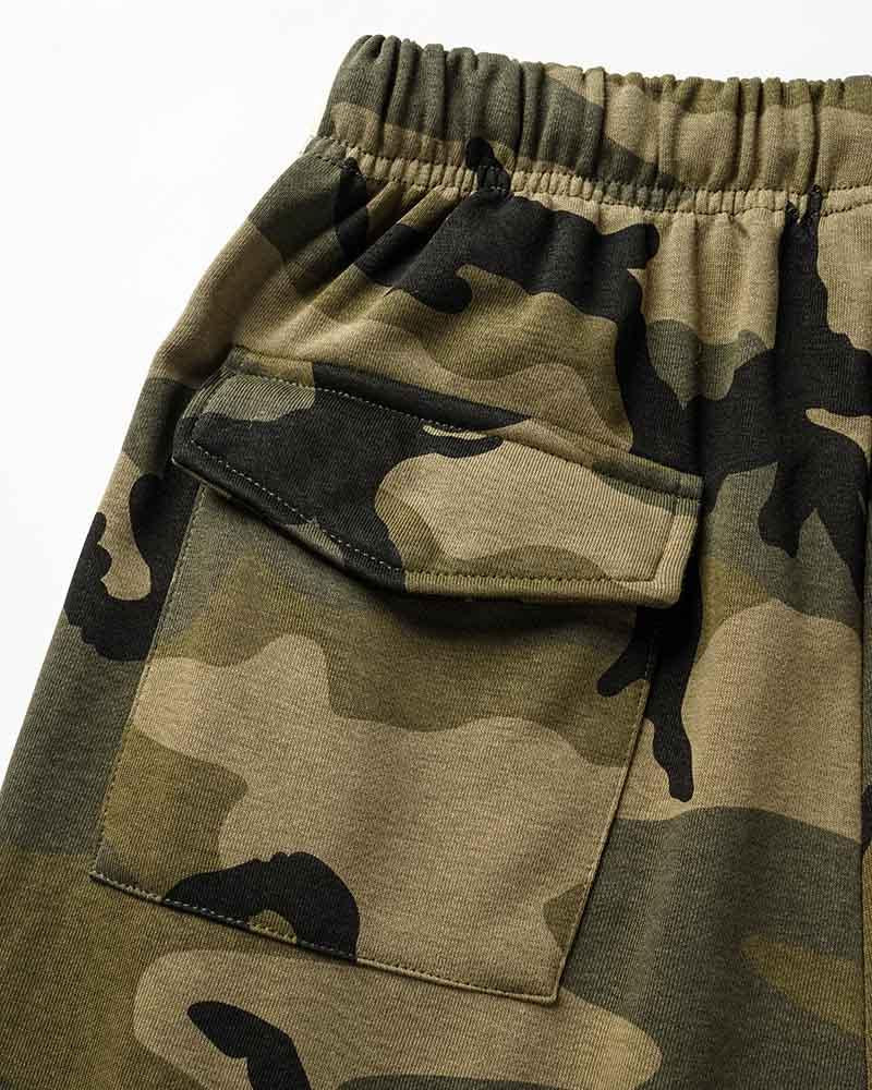 Well Tailored Pants with a Graceful Silhouette