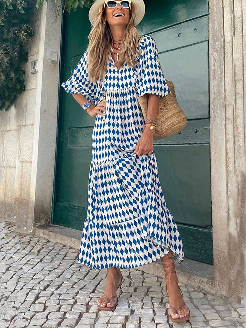 Classic Vintage & Enduringly Stylish Dress
