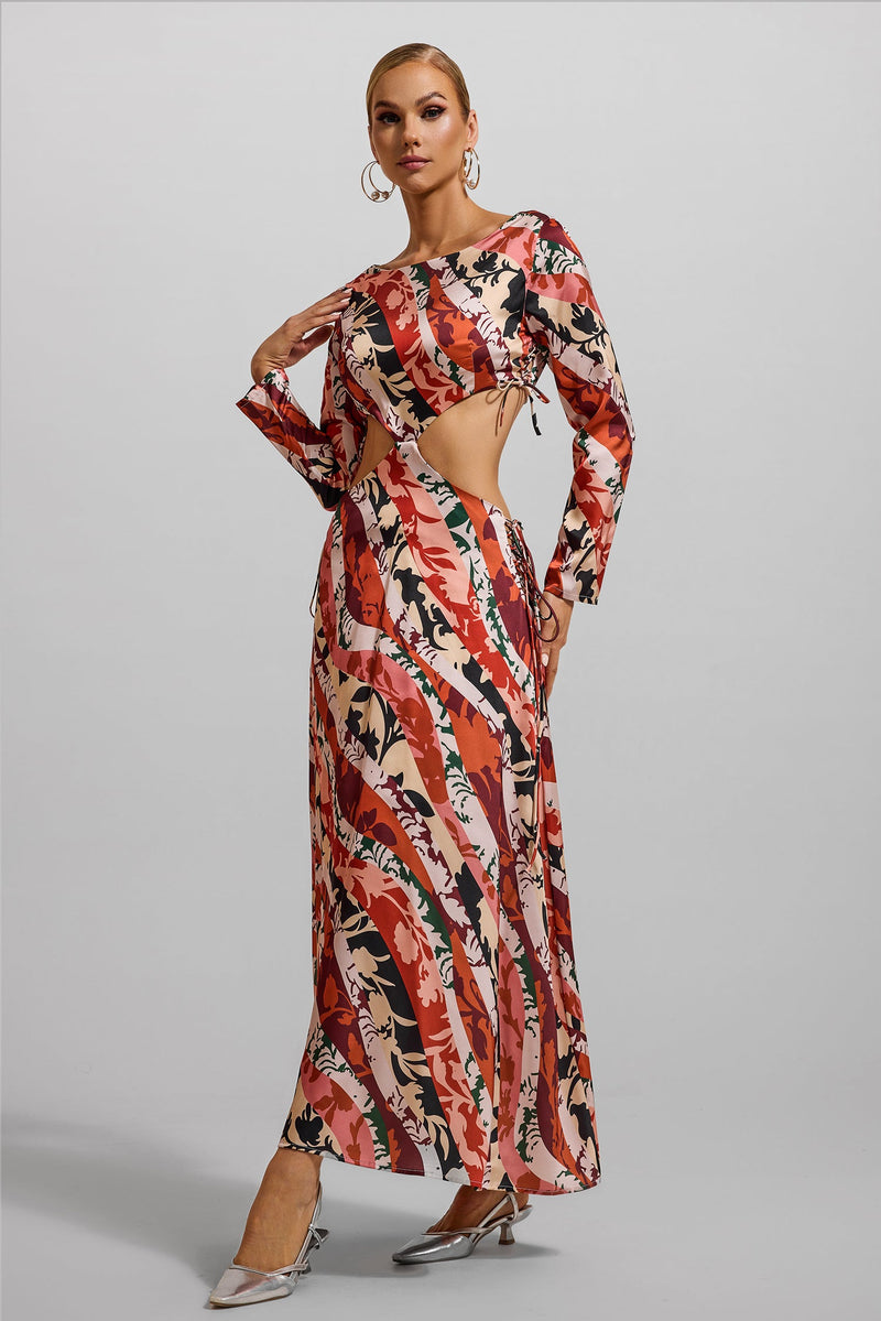 Gracefully Styled Dress for Any Occasion
