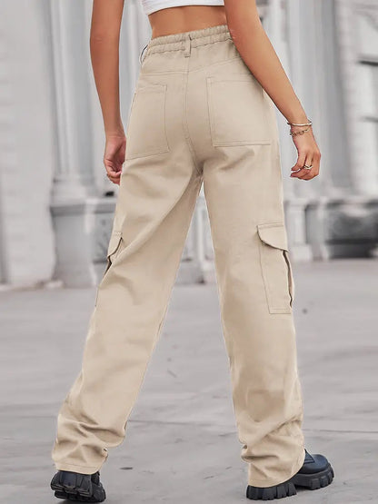 Well Tailored Pants with a Graceful Silhouette