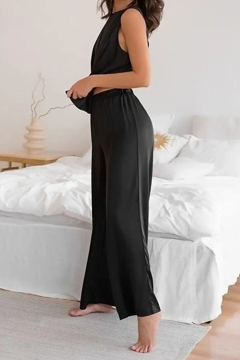 Classic Vintage Pants with a Flattering Fit